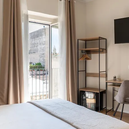 بيت ضيافة Saint Nicolhouse 3*